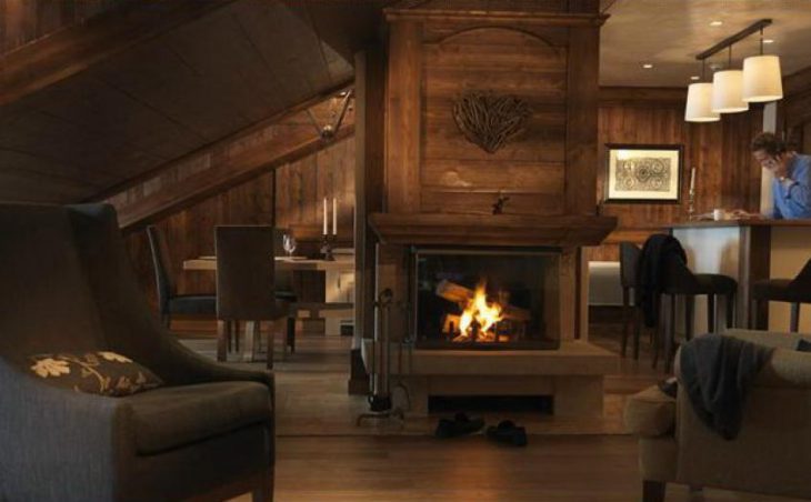 Hotel Portetta (family valley room) in Courchevel , France image 5 